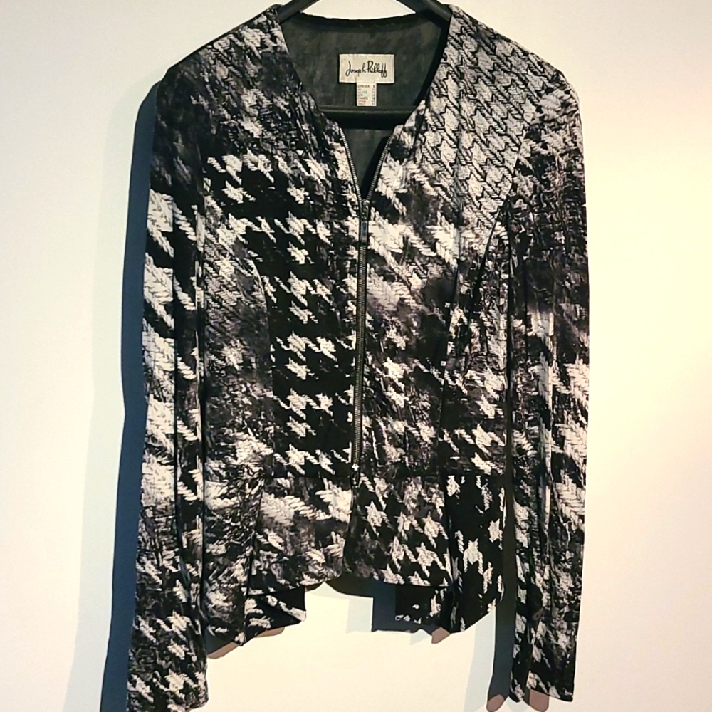 Joseph Ribkoff top